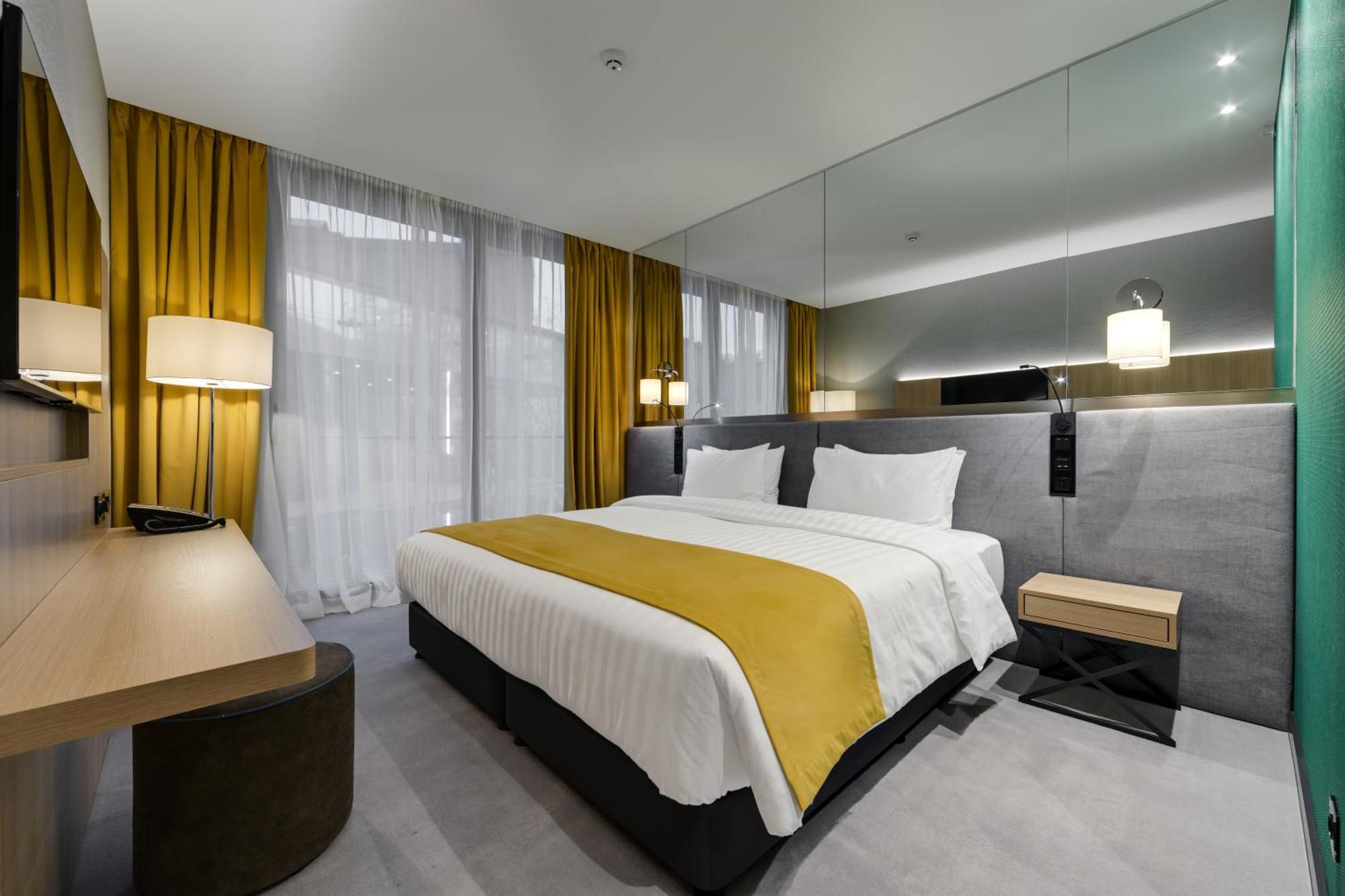 Otel Glarros Oldtown